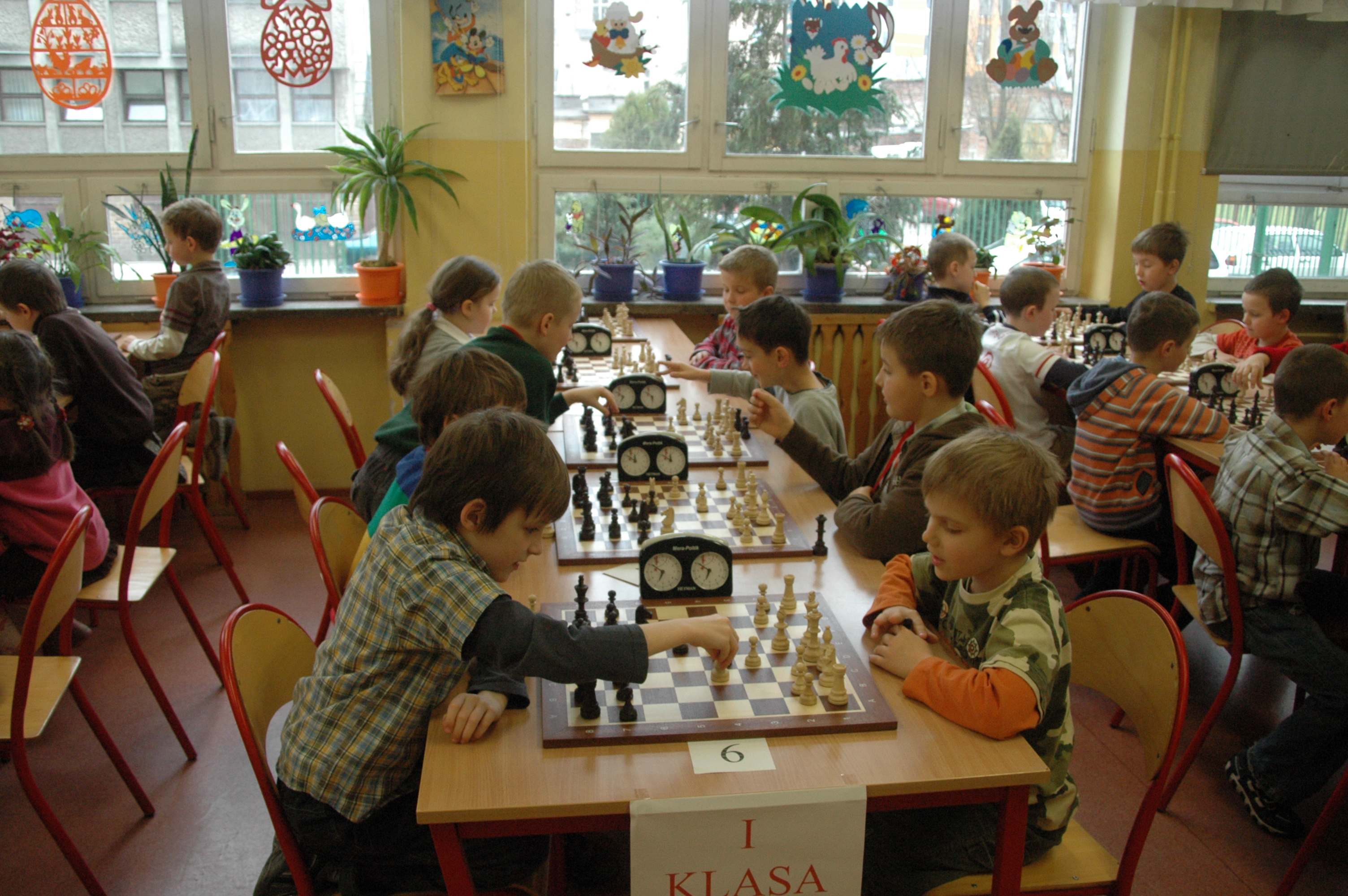zajecia-szachowe-dla-dzieci-w-szkolach
